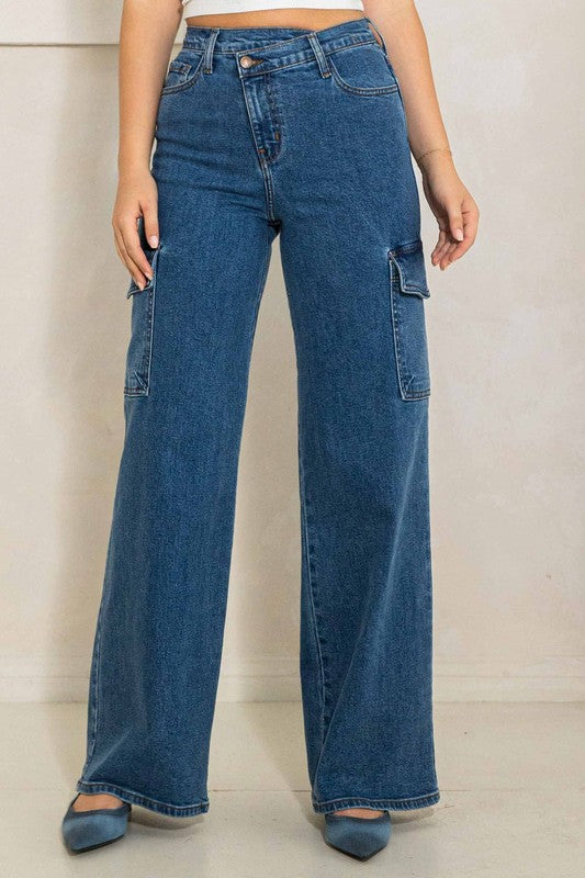 High Rise Crossed Waist Cargo Wide Jeans