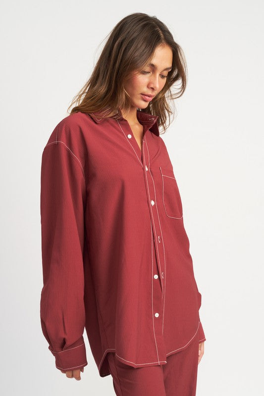 CONTRASTED STITCH BUTTON DOWN SHIRT